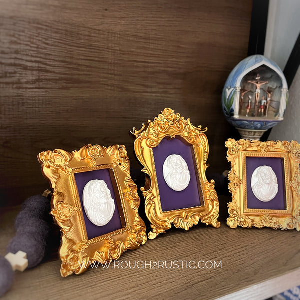 Gold Framed Holy Face of Jesus Intaglio Mini Standing Frame