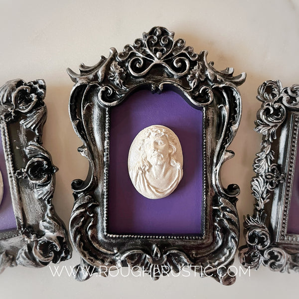 Black and Silver Framed Holy Face of Jesus Intaglio Mini Standing Frame