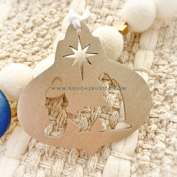 Holy Night Ornament Set